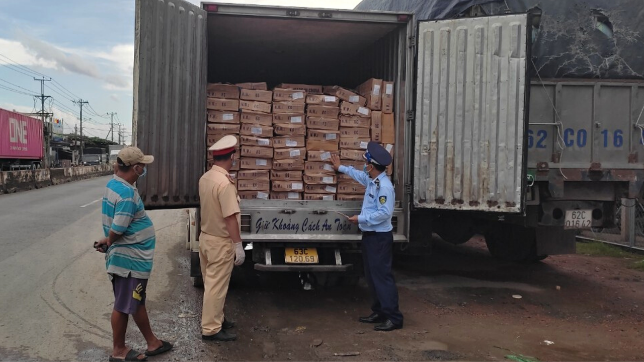 5 tấn cá nục Trung Quốc vi phạm nhãn hàng hóa được vận chuyển đi tiêu thụ