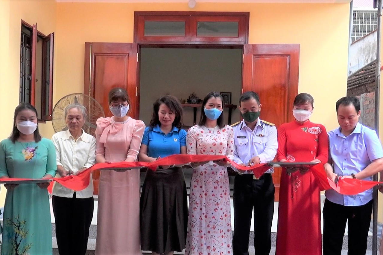 Tổng Công ty Tân Cảng Sài Gòn khánh thành và bàn giao nhà tình nghĩa tại Hải Phòng