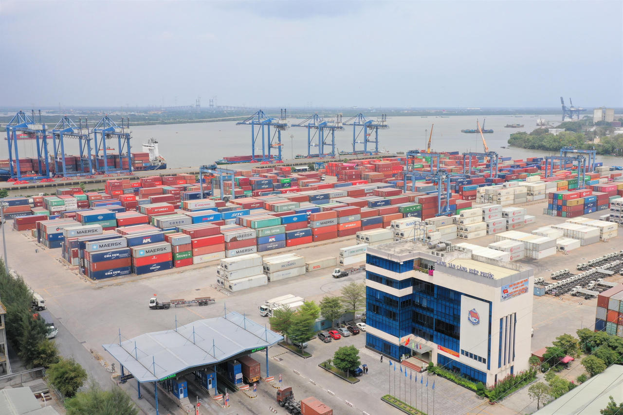 Tổng Công ty Tân Cảng Sài Gòn triển khai các chính sách hỗ trợ khách hàng trong điều kiện bình thường mới