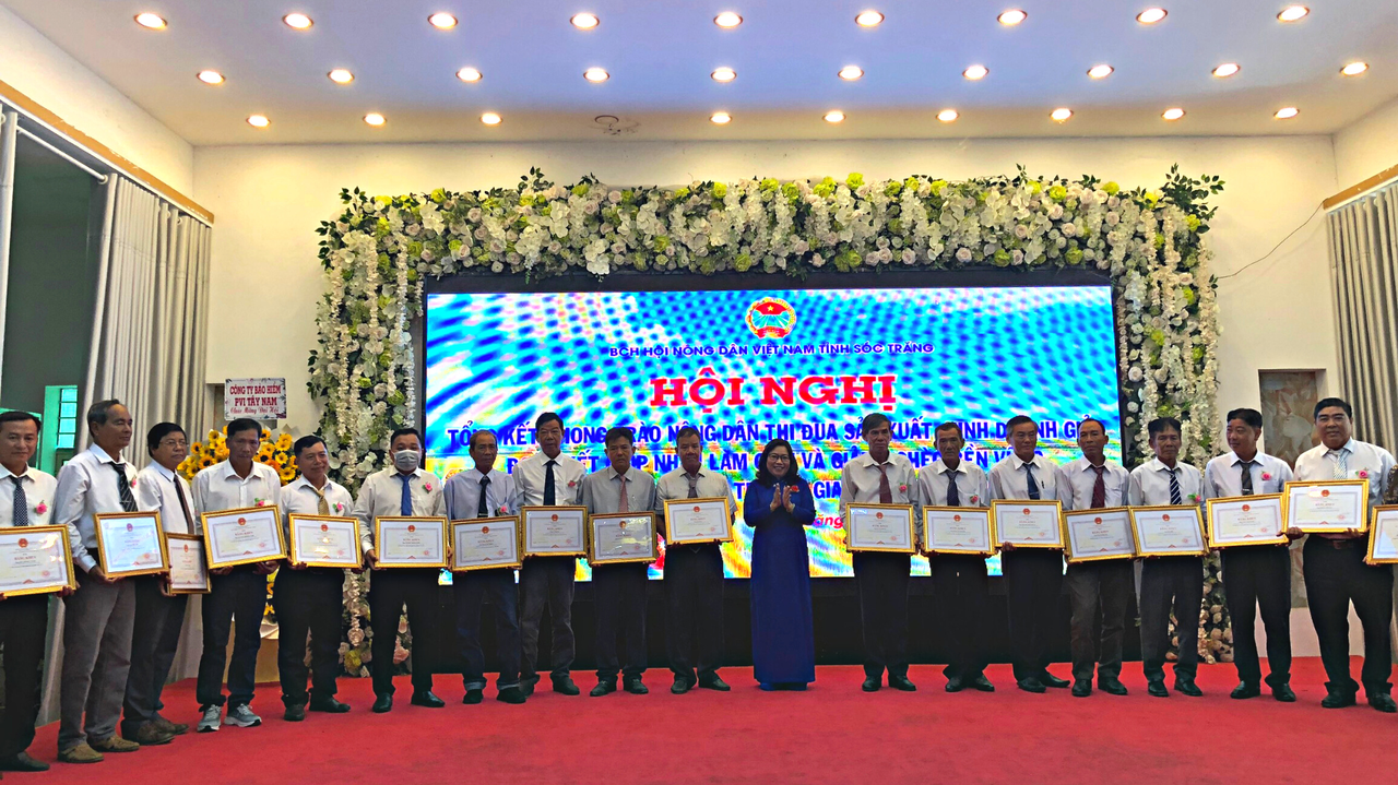 Tỉnh miền Tây có hơn 80.000 hộ nông dân sản xuất, kinh doanh giỏi