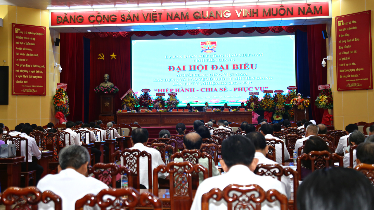 Phát huy tấm lòng “kính Chúa, yêu nước” trong sự nghiệp xây dựng và phát triển tỉnh Tiền Giang