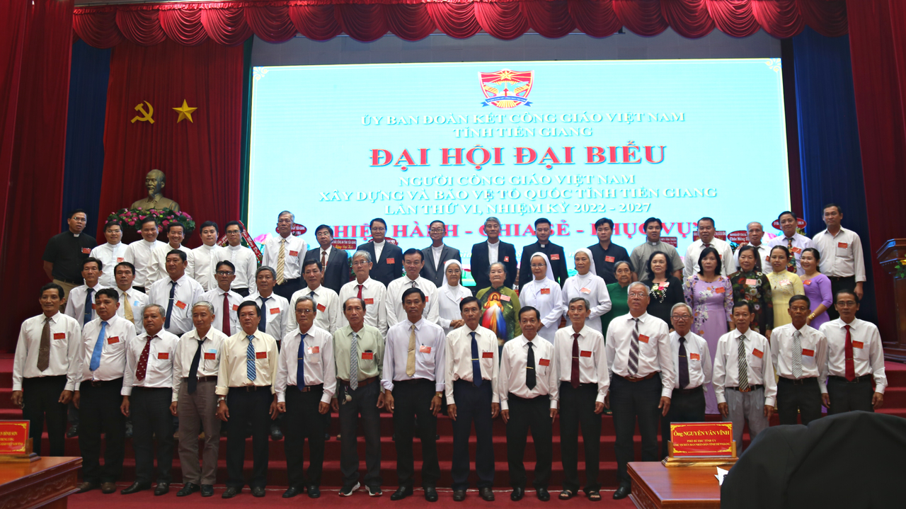 Phát huy tấm lòng “kính Chúa, yêu nước” trong sự nghiệp xây dựng và phát triển tỉnh Tiền Giang