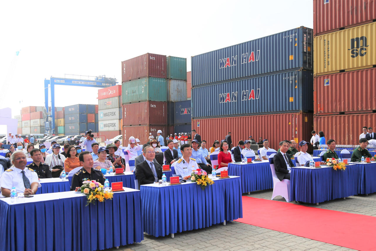 Cảng container Quốc tế Tân Cảng Hải Phòng đón Teu thứ 1 triệu thông qua