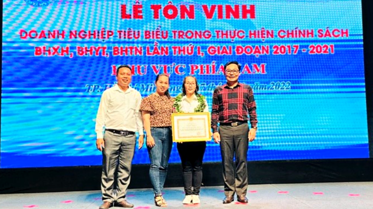 Một doanh nghiệp Tiền Giang được vinh danh tiêu biểu trong thực hiện chính sách BHXH, BHYT