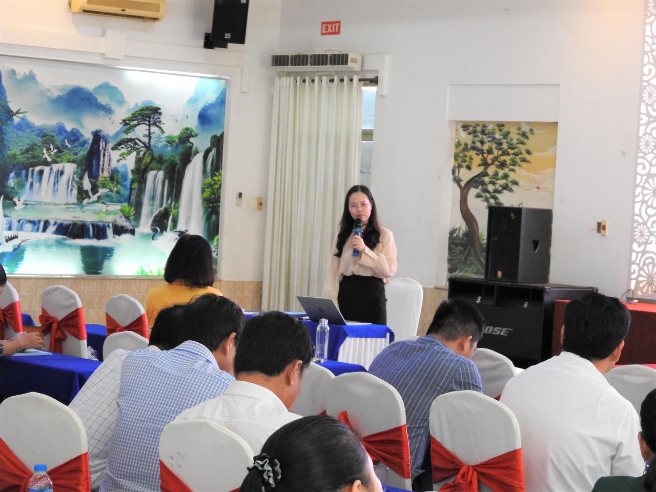 Đẩy mạnh việc nắm bắt đánh giá, công nhận cấp xã, huyện đạt chuẩn tiếp cận pháp luật tại Long An