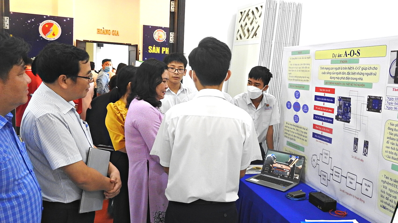 Khai mạc ngày hội đổi mới sáng tạo tỉnh Bến Tre năm 2022