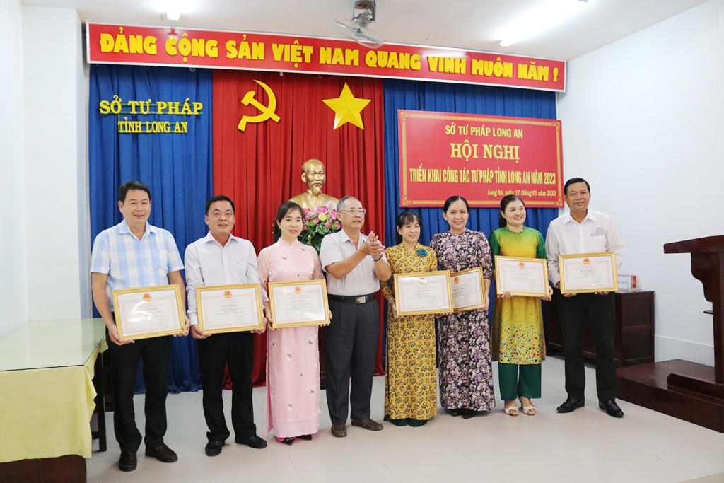 Sở Tư pháp tỉnh Long An: Đẩy mạnh chuyển đổi số ngành Tư pháp trong năm 2023