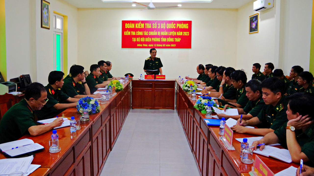 Kiểm tra công tác chuẩn bị huấn luyện năm 2023 tại Bộ đội Biên phòng Đồng Tháp