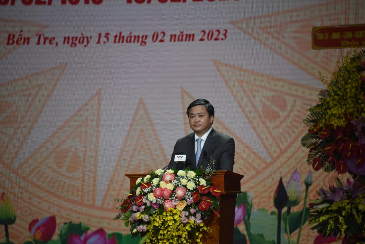 Long trọng kỷ niệm 110 năm ngày sinh đồng chí Huỳnh Tấn Phát