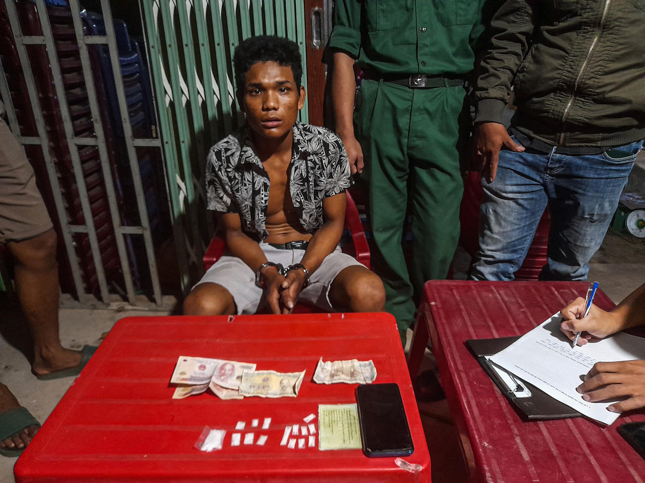 BĐBP Sóc Trăng Bắt đối tượng nghi tàng trữ trái phép chất ma túy