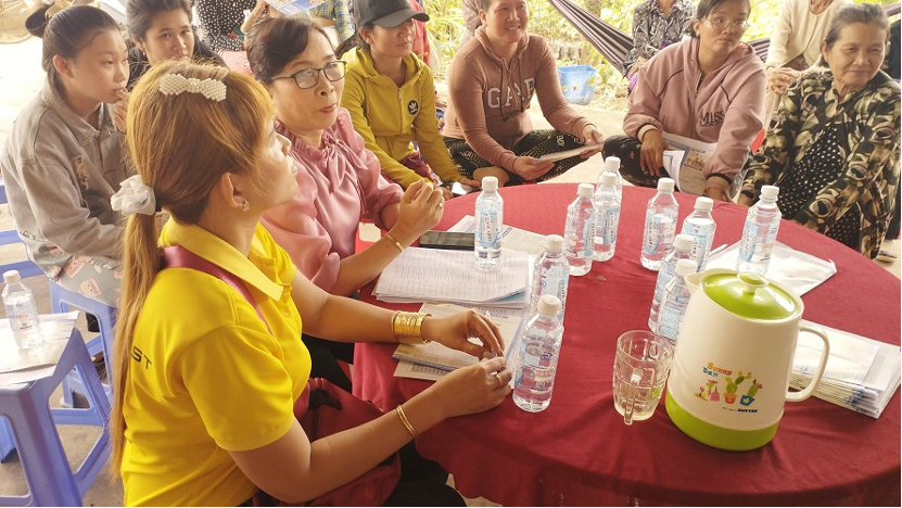 Tuổi trẻ Bưu điện Tiền Giang đồng loạt ra quân vận động người dân tham gia BHXH, BHYT