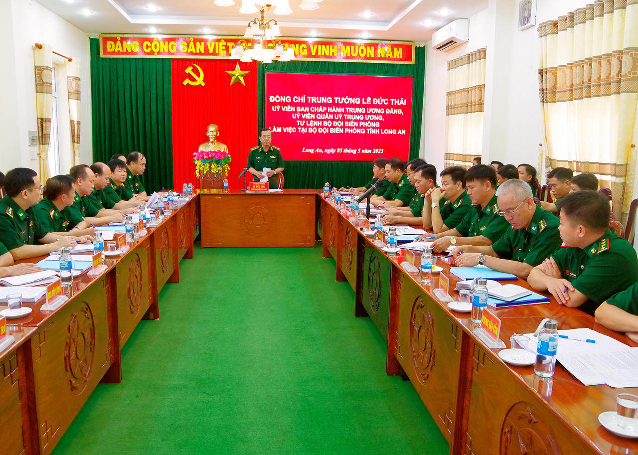 Bộ Tư lệnh Bộ đội Biên phòng chúc mừng ngày truyền thống Bộ đội Biên phòng tỉnh Long An