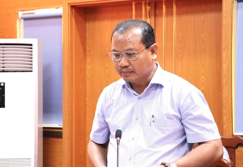 Hội đồng lý luận Trung ương khảo sát tại huyện Cần Giuộc