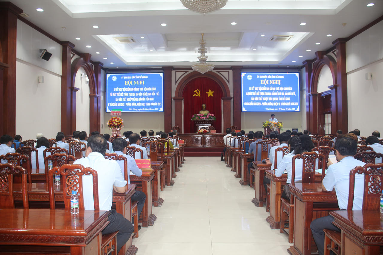 Tiền Giang: Quyết tâm xử lý kịp thời vướng mắc phát sinh trong khám chữa bệnh BHYT