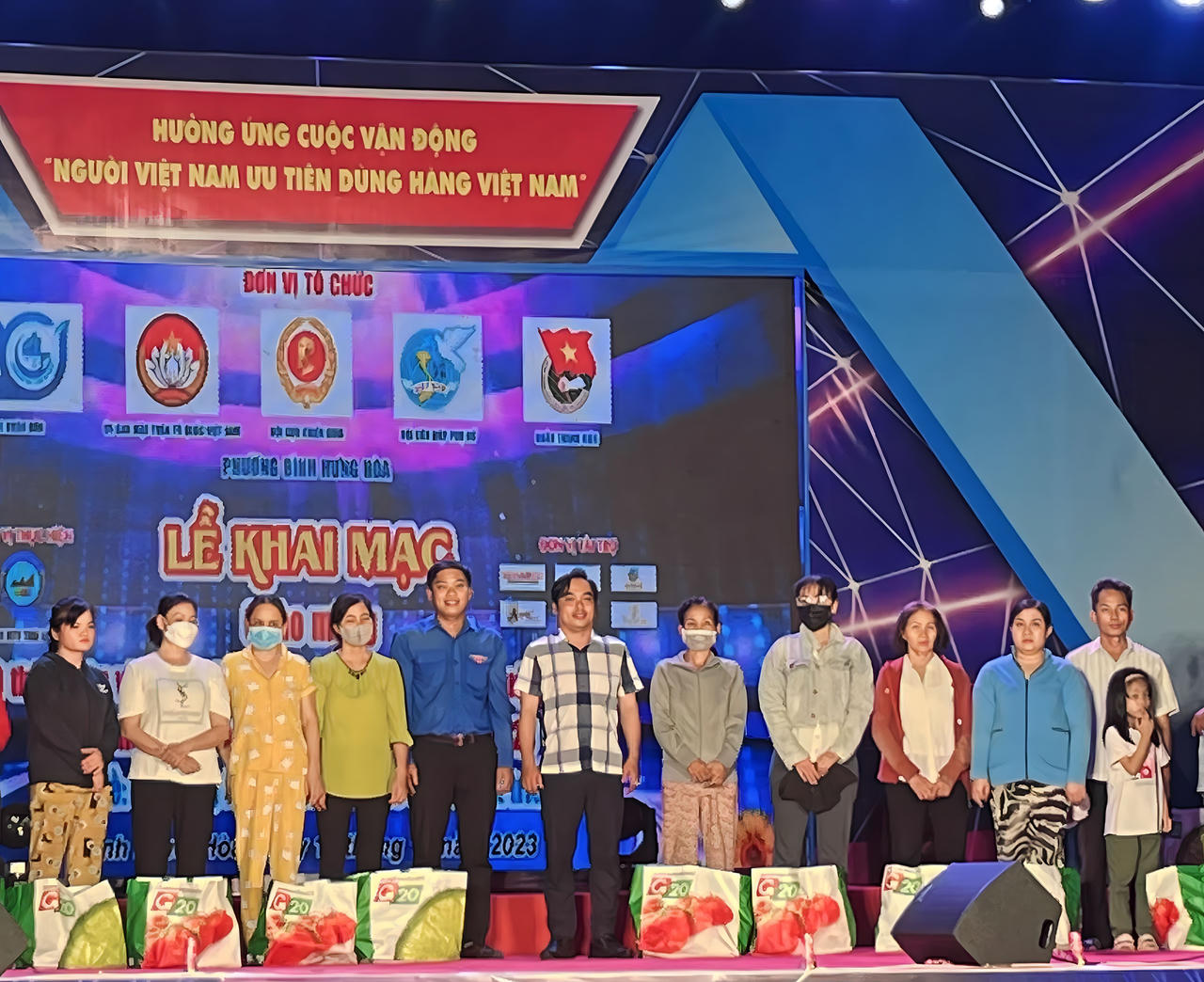 Đặc sắc chương trình chào mừng 20 năm thành lập và phát triển phường Bình Hưng Hoà, quận Bình Tân, TP HCM