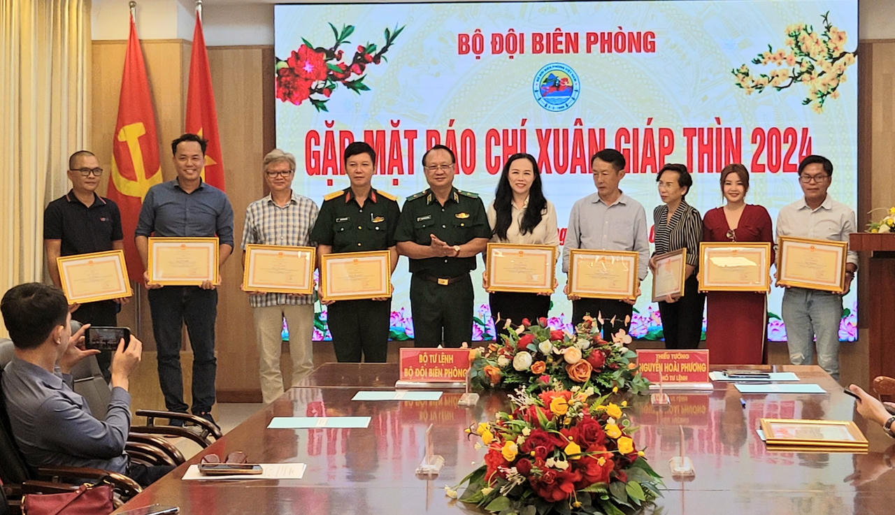 Toàn lực lượng BĐBP quyết tâm phát huy truyền thống đơn vị Anh hùng lực lượng vũ trang Nhân dân