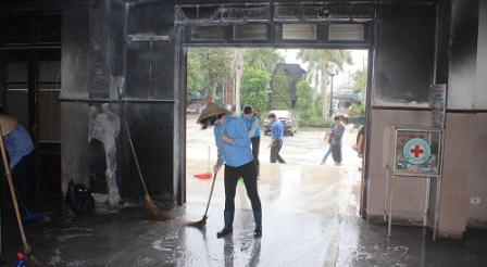 Ga Vinh tê liệt  hơn 1 giờ vì  “bom xăng” 