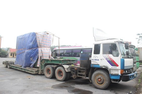 Bắt xe chở biến áp nặng khoảng 70 tấn né trạm cân