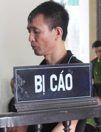 Xét xử đường dây vận chuyển 16 bánh heroin