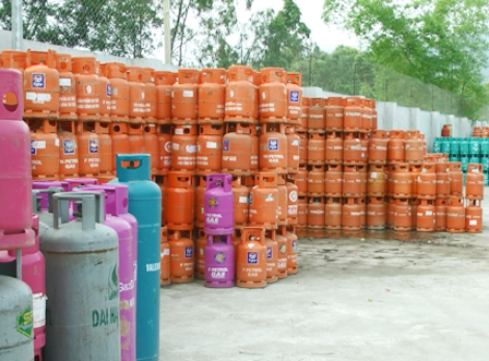 Phát hiện một công ty chiếm dụng 10.300 vỏ bình gas trái phép