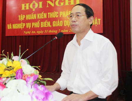 Nâng cao kiến thức pháp luật và nghiệp vụ PBGDPL