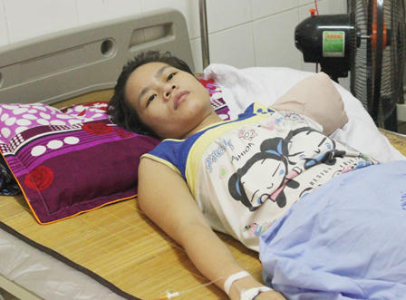 Du khách bị hổ cắn đứt tay đột nhiên thành... nhân viên khu sinh thái?