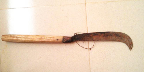 Nửa đêm đòi “yêu” vợ giữa cánh đồng, chồng bị chém thừa sống thiếu chết