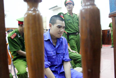 Nghệ An: Tuyên tử hình hung thủ giết 4 người ở bản Phồng 