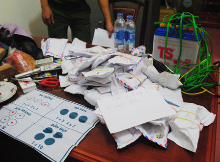 39 "con bạc" giăng điện sát phạt trong rừng vẫn không thoát