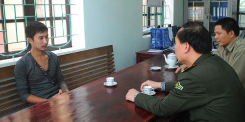 Không xử phạt nam thanh niên tung ảnh “khoe chiến tích giết khỉ”