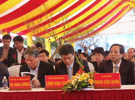 Bộ trưởng Hà Hùng Cường dự lễ khánh hạ, đón nhận bằng di tích Quốc gia chùa Hoằng Phúc