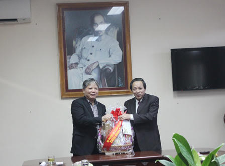 Bộ trưởng thăm chúc tết tại Quảng Bình