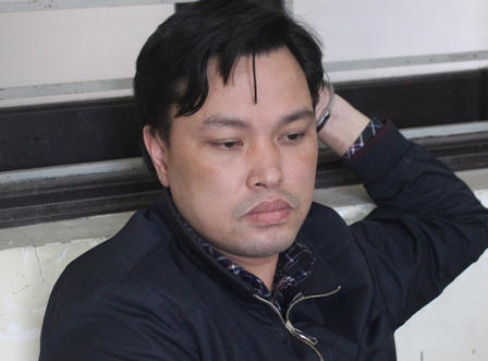 Thầy giáo bỏ dạy lừa cầm cố 20 ô tô lấy tiền ăn chơi 