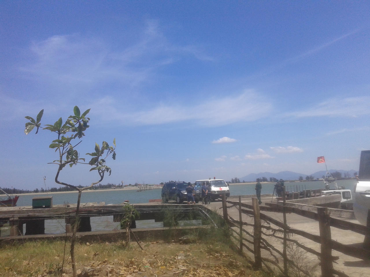 Huy động tổng lực tìm phi công chiếc SU30 còn mất tích