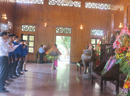 Hành trình tình nguyện trên quê hương Bác Hồ của Đoàn Thanh niên Bộ Tư pháp