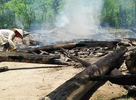 Ăn sáng quên dập bếp, cả nhà thành than
