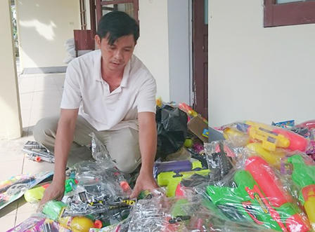 Thu 500 khẩu súng là đồ chơi bạo lực trẻ em