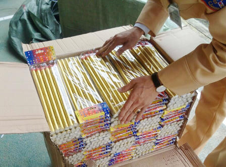 Liên tục bắt giữ gần 400kg pháo nổ ngày cận Tết