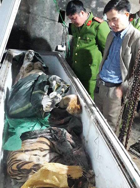 Phá đường dây mua bán 'Ông Ba mươi'