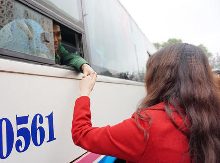 Cảnh đáng nhớ ngày 2.900 thanh niên Nghệ An tòng quân