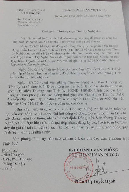 Lộ diện chiếc Land Cruiser thứ 2 doanh nghiệp tặng Tỉnh ủy Nghệ An