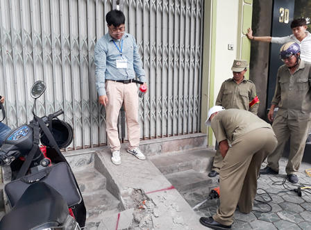 TP Vinh 'ra quân' lập lại trật tự vỉa hè 