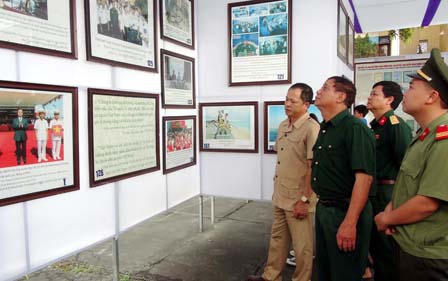 Hơn 150 tài liệu quý khẳng định Hoàng Sa, Trường Sa là của Việt Nam 