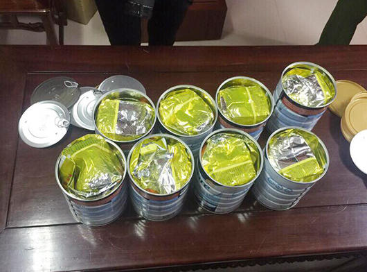 8kg ma túy đá dấu trong hộp sữa dập nắp như mới