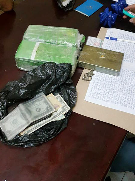 Thuê ô tô từ Nghệ An sang Hà Tĩnh mua 2 bánh heroin