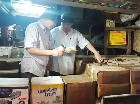 Vì sao tiểu thương chợ Vinh thiệt hại tiền tỷ ?