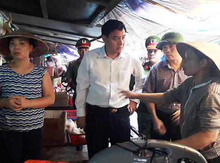 Vì sao tiểu thương chợ Vinh thiệt hại tiền tỷ ?