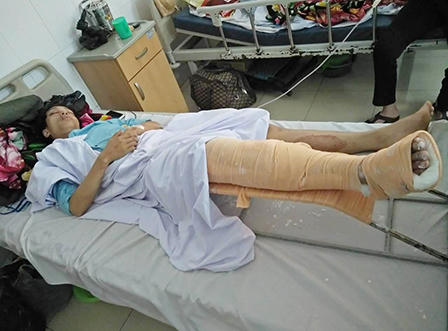 Điều tra vụ ô tô mất lái tông 2 người chết, 8 người bị thương trong đêm