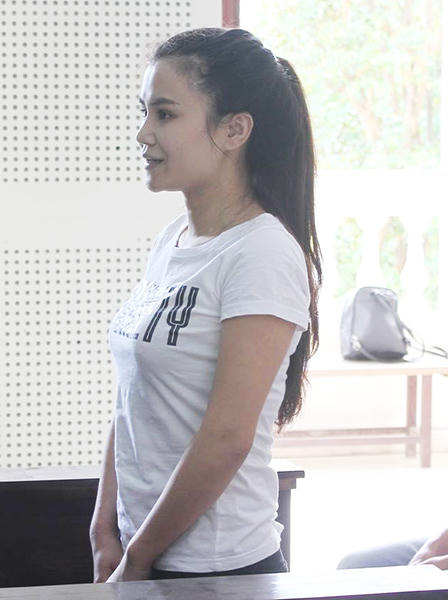 Cho người tình dùng tủ riêng chứa hàng cấm, 'hotgirl' vào tù