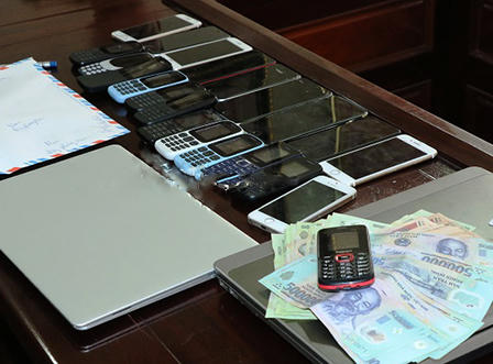 Bắt 13 đối tượng trong đường dây cá độ bóng đá hàng chục tỷ đồng